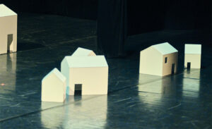 https://taps.strasbourg.eu/wp-content/uploads/2026/04/Atelier-theatre_habiter_©Benoit-Linder-300x183.jpegevent media